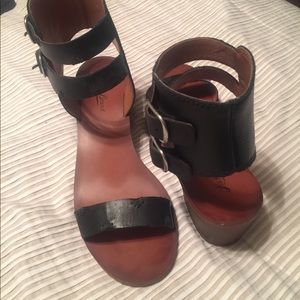 Lucky Brand Sandals